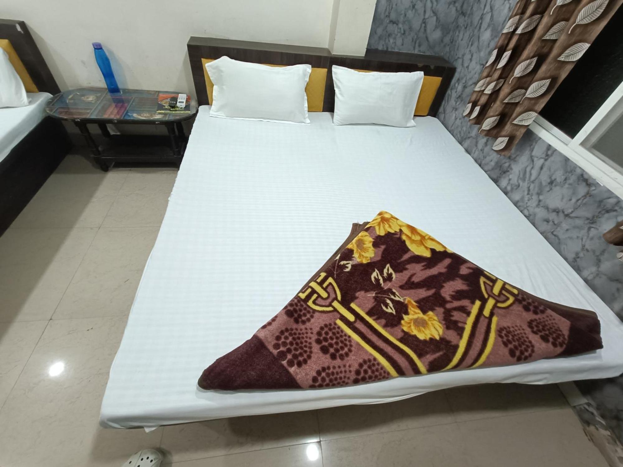 Ginger Hotels Ujjain Tower Kshipra Inn-Family Stay Airconditioned Hotel Экстерьер фото